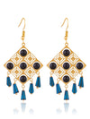 Sukkhi Eye-Catchy Gold Plated Earring For Women