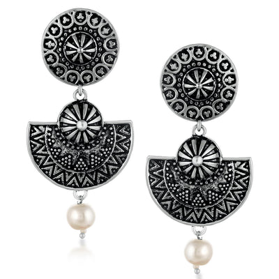 Sukkhi Blossomy Oxidised Pearl Earring Combo For Women
