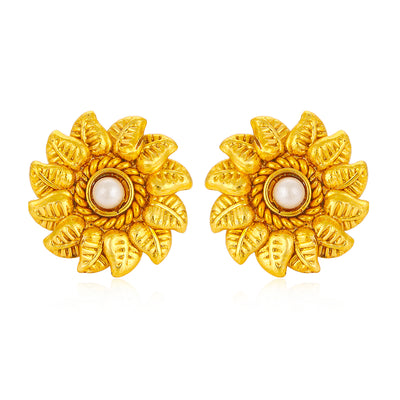 Sukkhi Alluring Gold Plated Stud Stud for Women