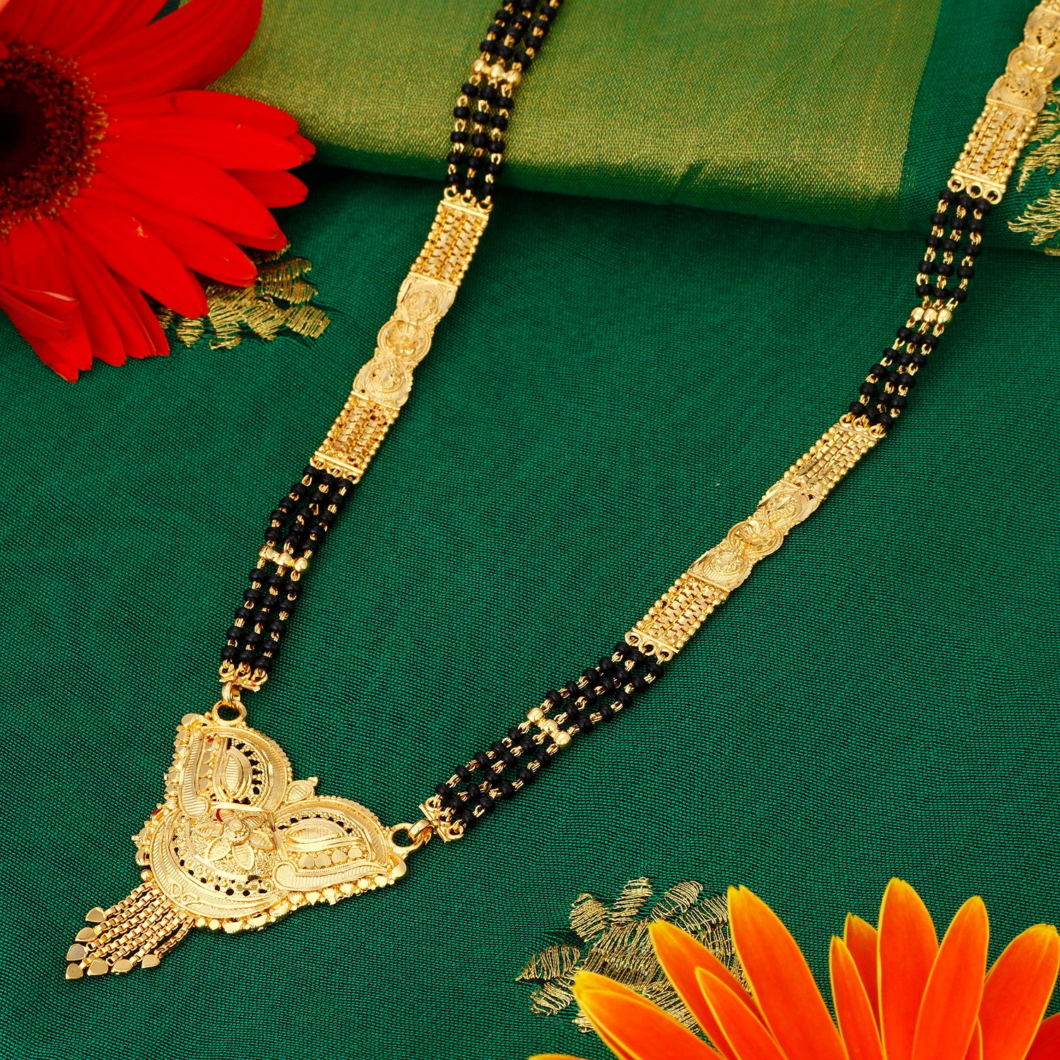 Sukkhi gold clearance plated mangalsutra