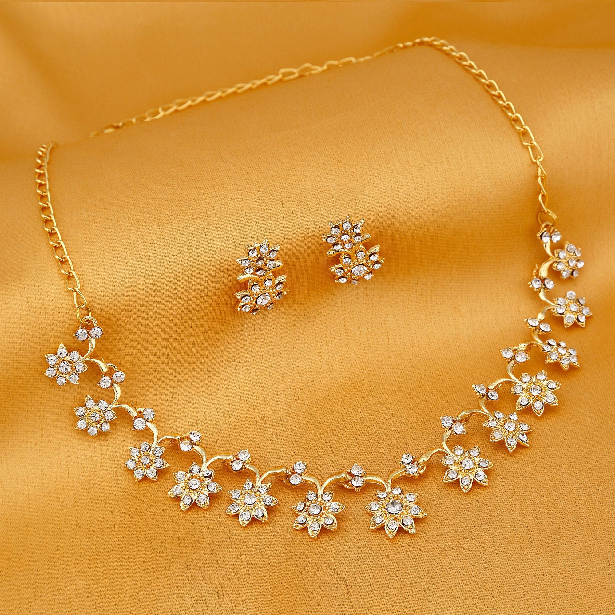 ELEGANT CIRCLES AND BAR LAYERED NECKLACE SET