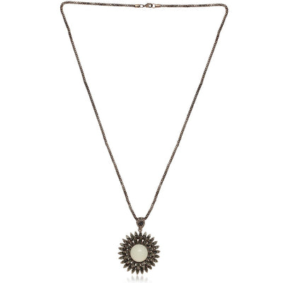 Sukkhi Glimmer Gold Plated Sun shaped Necklace For Women