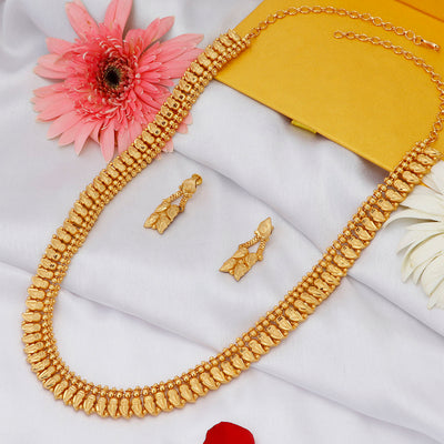Sukkhi Gorgeous Gold plated Rani Haar Necklace Set for Women
