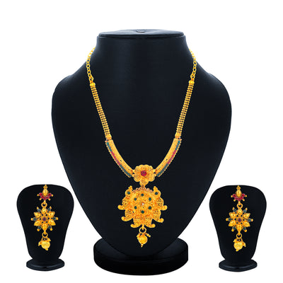 Sukkhi Pretty Gold Plated Jalebi with 3 String Collar Necklace Set for Women