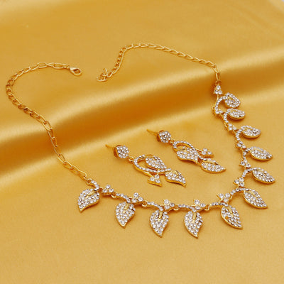 Sukkhi Sparkly Gold Plated Leafy Necklace Set For Women