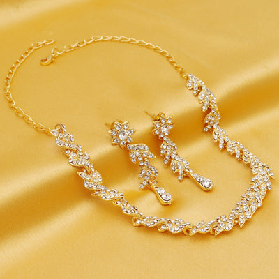 Sukkhi Exclusive Gold Plated Necklace Set For Women