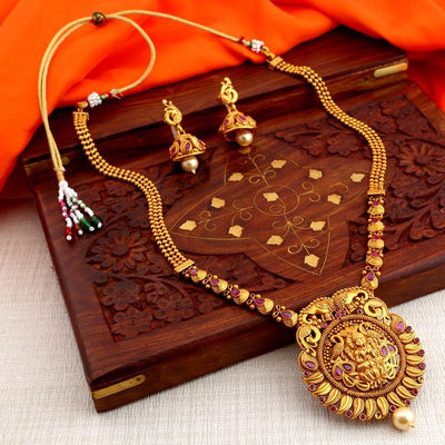 Sukkhi Exotic Elephant Inspired Gold Plated Necklace Set for Women