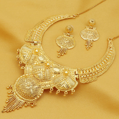 Sukkhi Brilliant 24 Carat Gold Plated Choker Necklace Set for Women