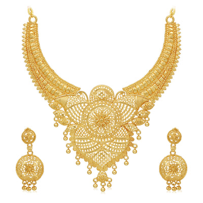 Sukkhi Astonish 24 Carat Gold Plated Choker Necklace Set for Women