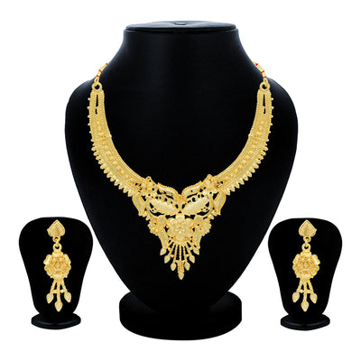 Sukkhi Gleaming 24 Carat Gold Plated Choker Necklace Set for Women