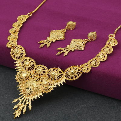 Sukkhi Glorious 24 Carat Gold Plated Choker Necklace Set for Women
